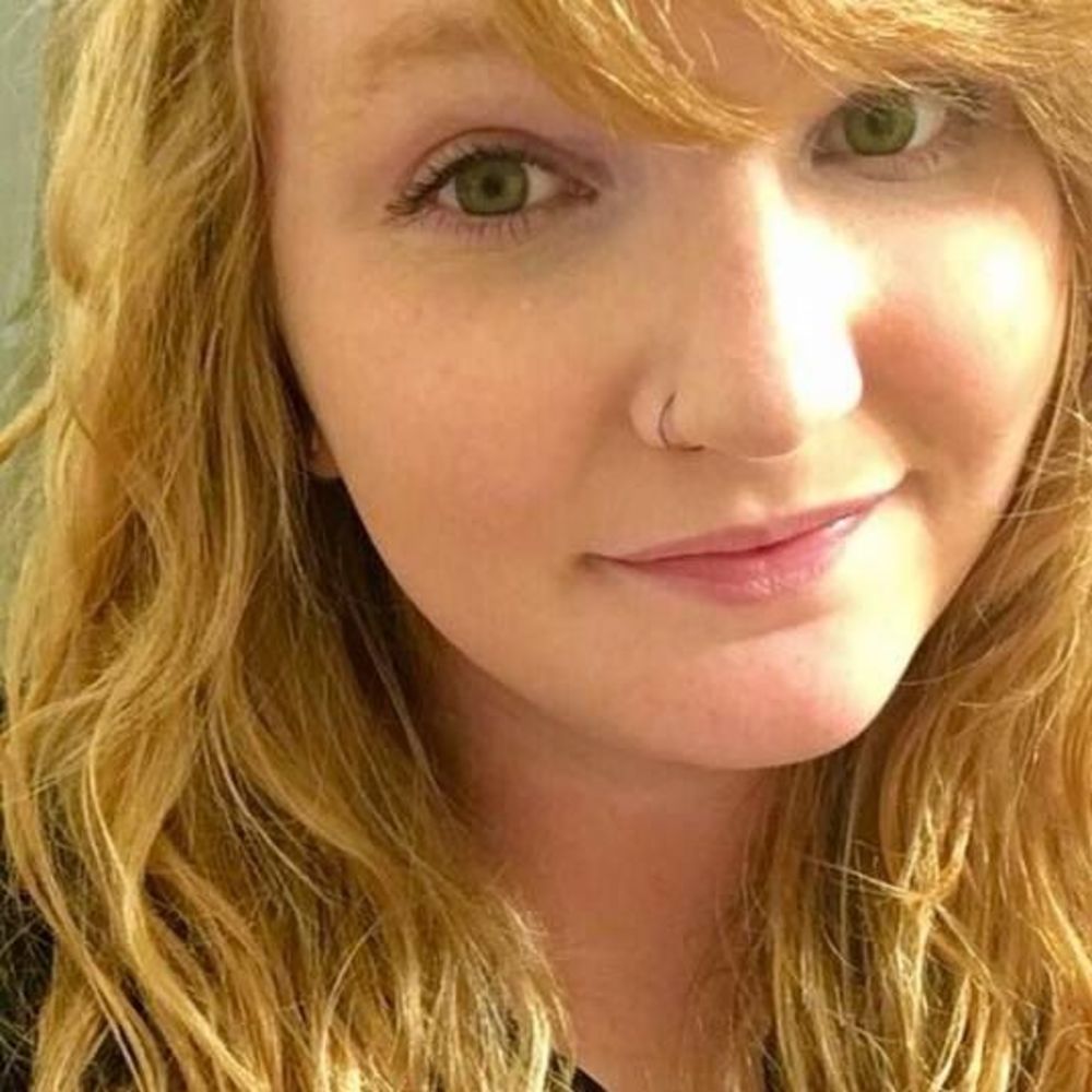 Meet your Posher, Casey